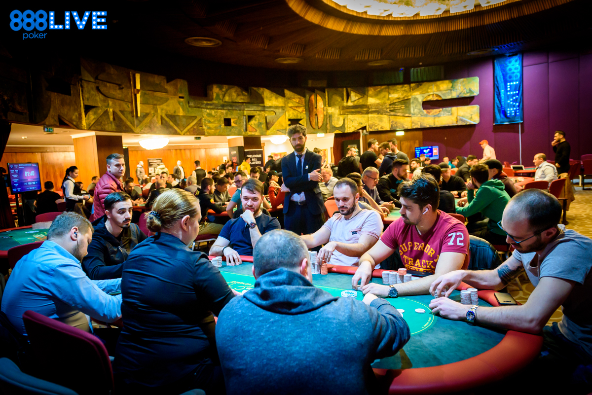 Turnee de poker live 888poker