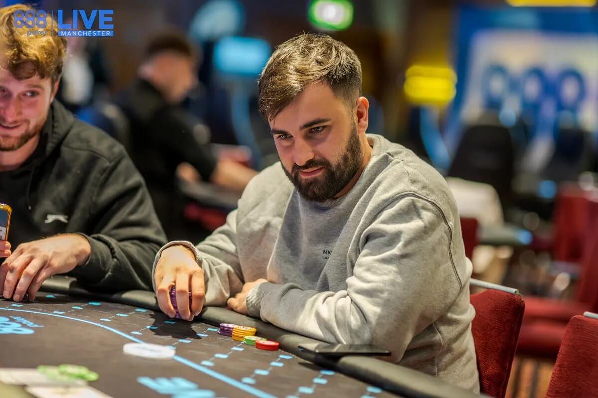 Tactici în poker