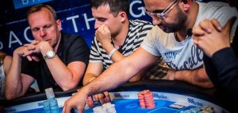 Tot ce trebuie să știi despre stilul de poker Loose-Aggressive!