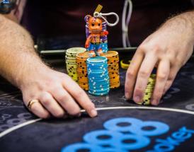 16 sfaturi esențiale privind pariurile la poker, care te vor ajută să-ți îmbunătățești jocul în toate etapele!