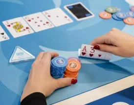 Matematica din spatele pokerului: înțelegerea probabilității, pot odds și multe altele