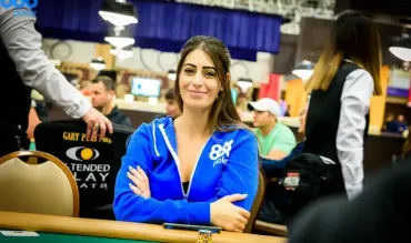Cum să-ți construiești bankroll-ul pentru poker online: 5 sfaturi de la jucătoarea profesionistă Vivian Saliba