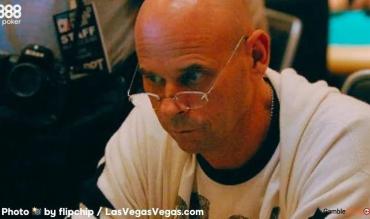 Guy Laliberté jucător de poker pe mize mari și filantrop