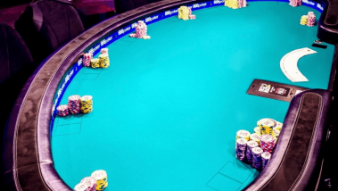 Top 9 jucători români de poker