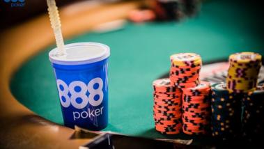 Cum alegi cel mai bun set de poker pentru partidele de acasă